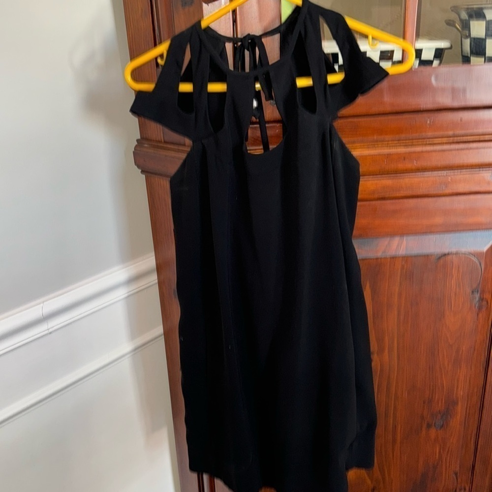 Diane von furstenburg black cut out dress size 2